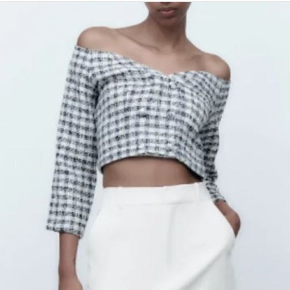 ZARA Women's Textured Off Shoulder Tweed Cropped Plaid Top Blue White Large NWT - Picture 2 of 13